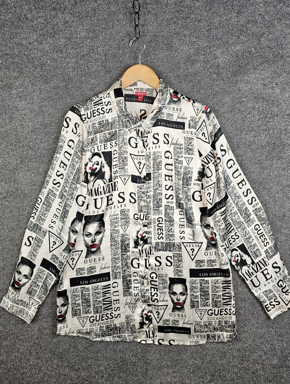 GUESS Los Angeles Magazine Print Button Up Shirt - Iconic Y2K | Size- Large